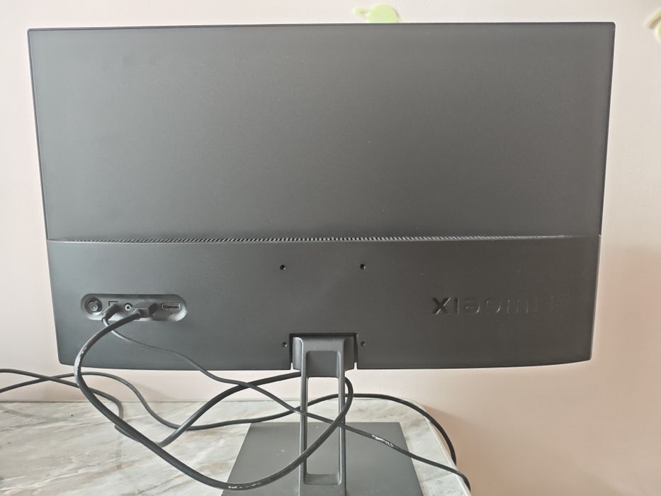 Xiaomi G24i Gaming Monitor — як новий! куплений місяць тому».
