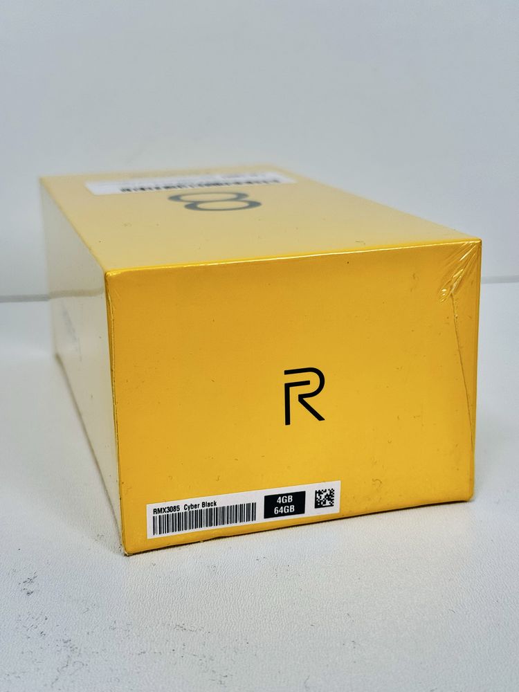 Новий телефон смартфон Realme 8 4/64GB Cyber Black  RMX3085