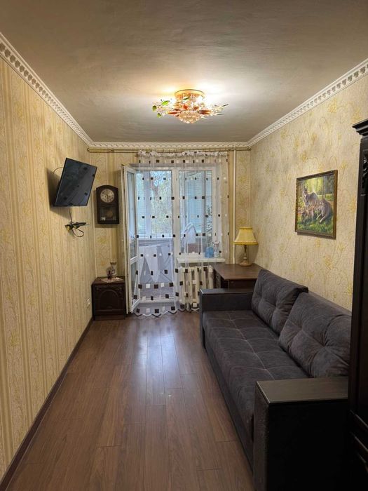 Продам 3к. квартиру, вул. Калинова, буд. 75