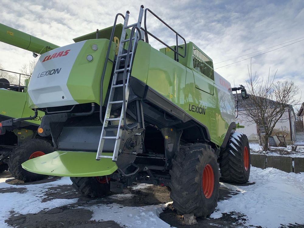 Продам claas lexion 770 2015г