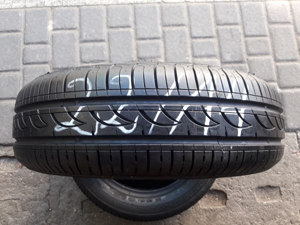 FORMULA 165/70R14 81T, pojedyńcza opona letnia.