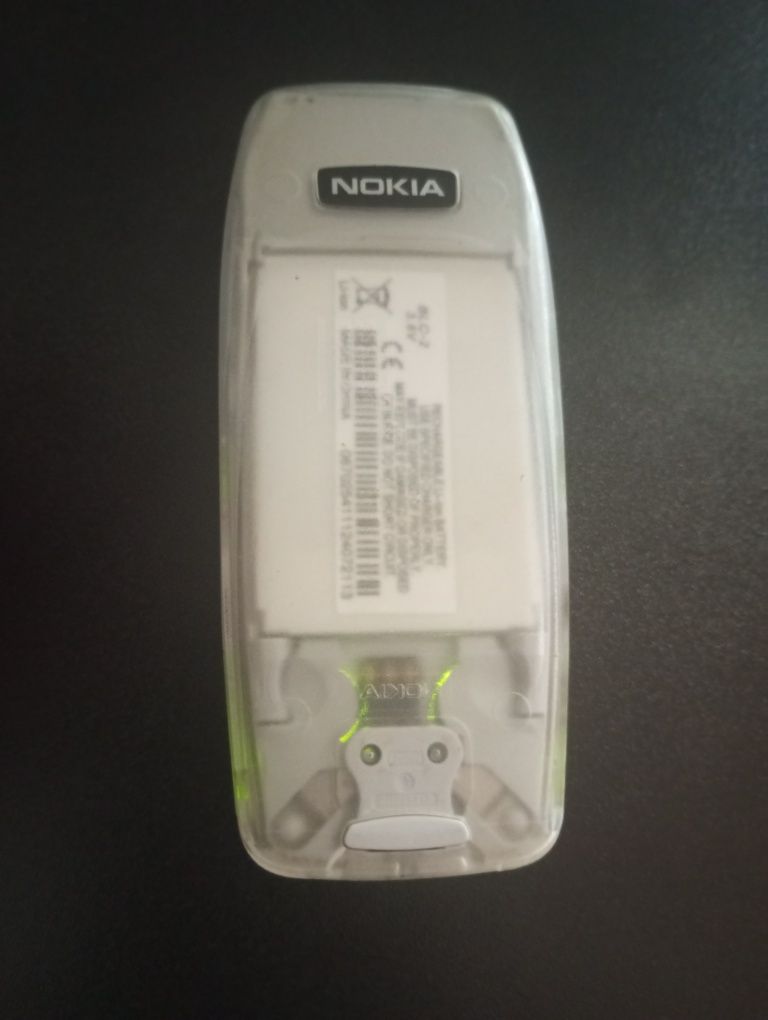 3 Nokias (3 3 1 0)