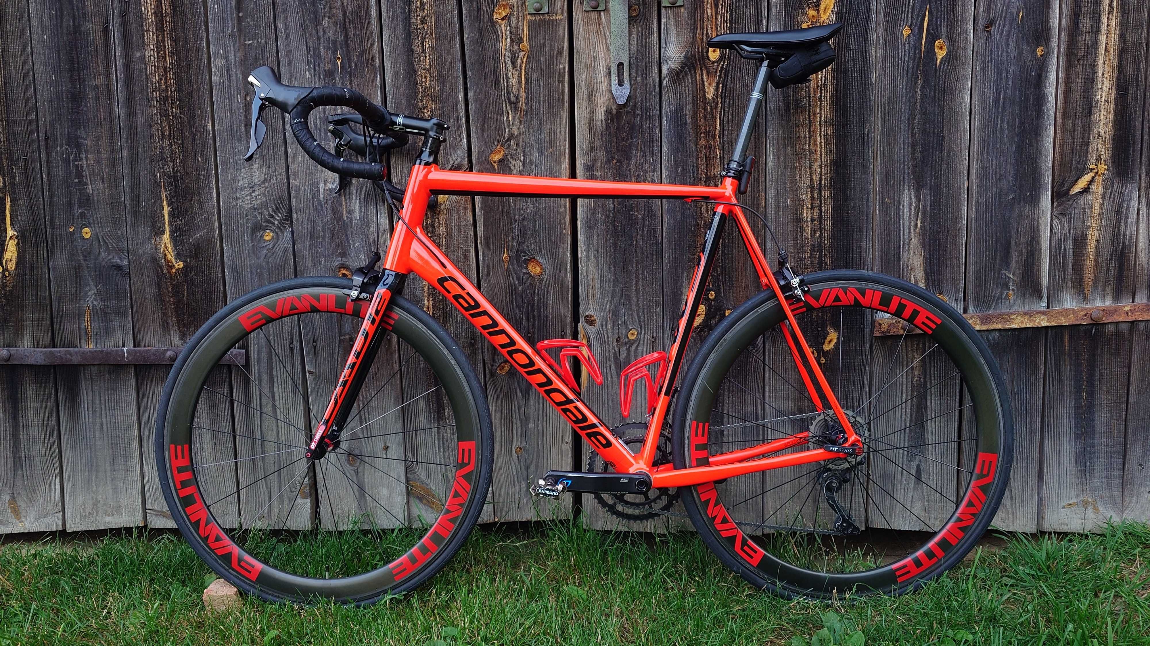 Cannondale CAAD12 Ultegra Acid Red Evanlite DT Swiss 240s Stages 63 cm