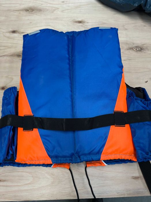 Kamizelka asekuracyjna kapok na wodę, Aquarius, XXL