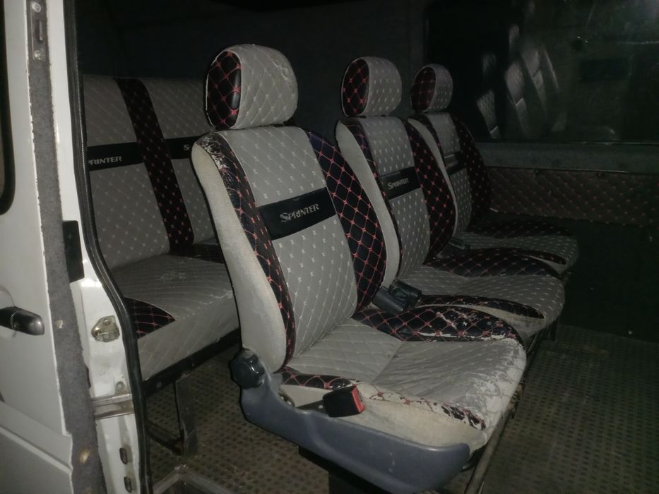 Автомобіль mersedes sprinret