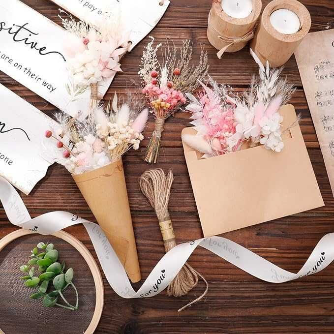 Zestaw 6 bukietów 6 mini suszonych kwiatów gipsophila do dekoracji DIY