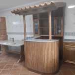 Bar em Madeira e Telha