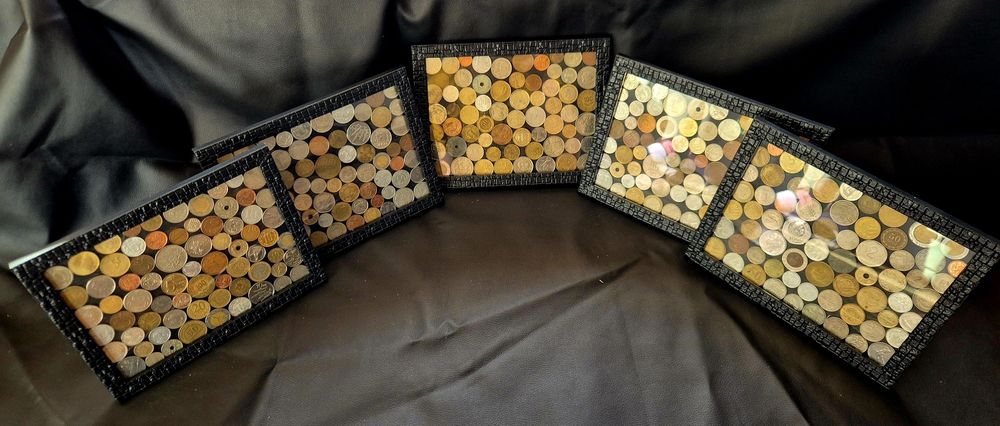 Подарунковий набір монет