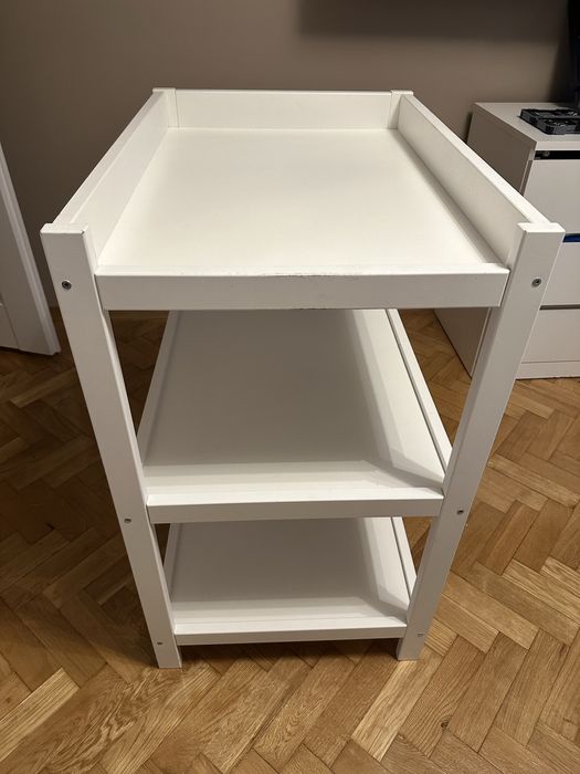 Przewijak wolnostojący