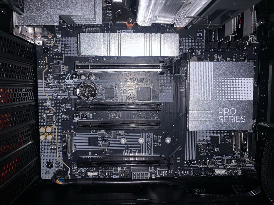 Продам комʼютер АМ5 DDR5 БЕЗ відеокарти, на повній гарантії!