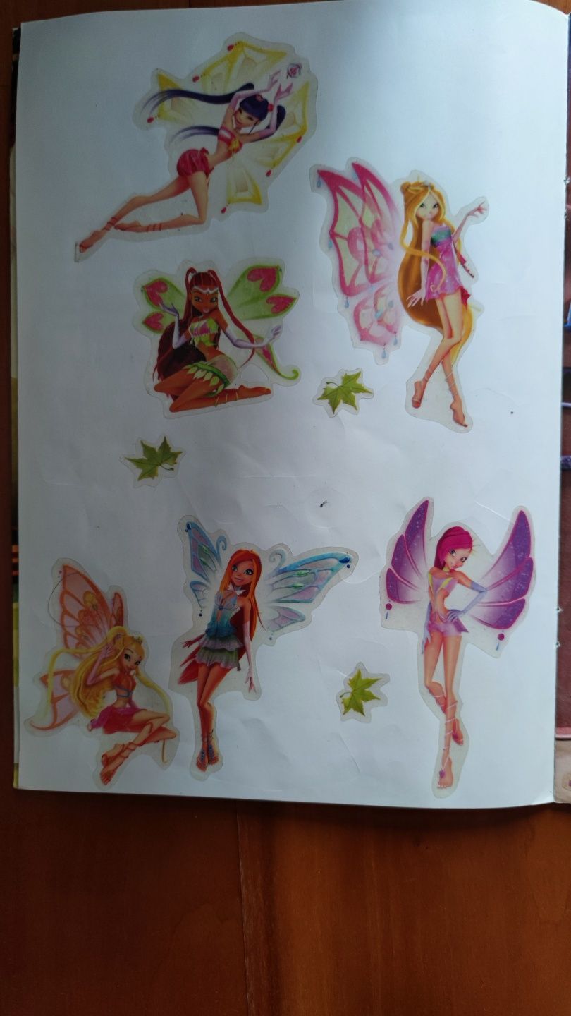 Winx Club  Livros + Estojo