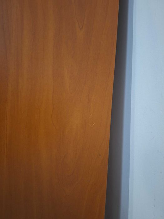 Secretária de estudo castanha