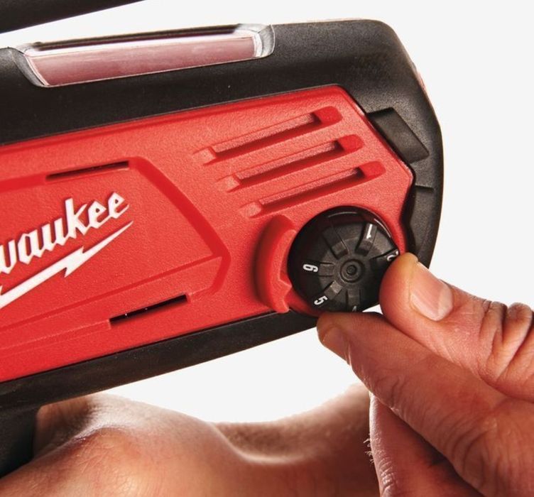Milwaukee 2641 пістолет для герметиків 2641-20