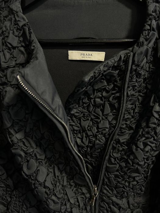 Стильна куртка- жакет Prada. Люкс бренд. Оригінал