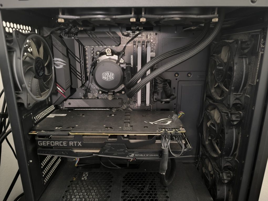 Computador gaming AMD RTX Monitor