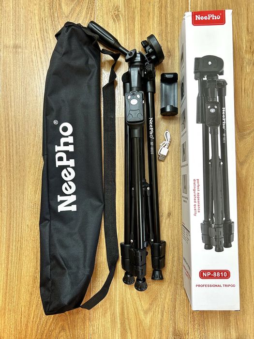Трипод штатив профессиональный с пультом для фото камеры или телефона.