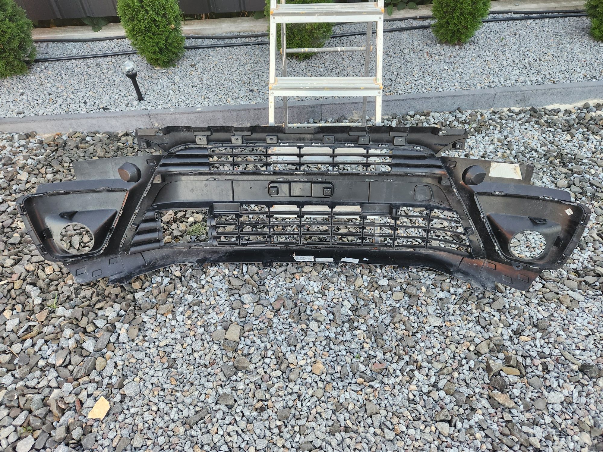 9813862680 - TOYOTA PROACE II 16- Передній БАМПЕР решітка радіатора