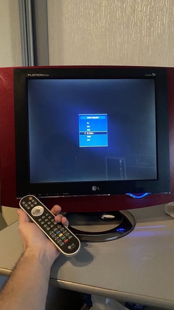 Монитор LG M1740AB