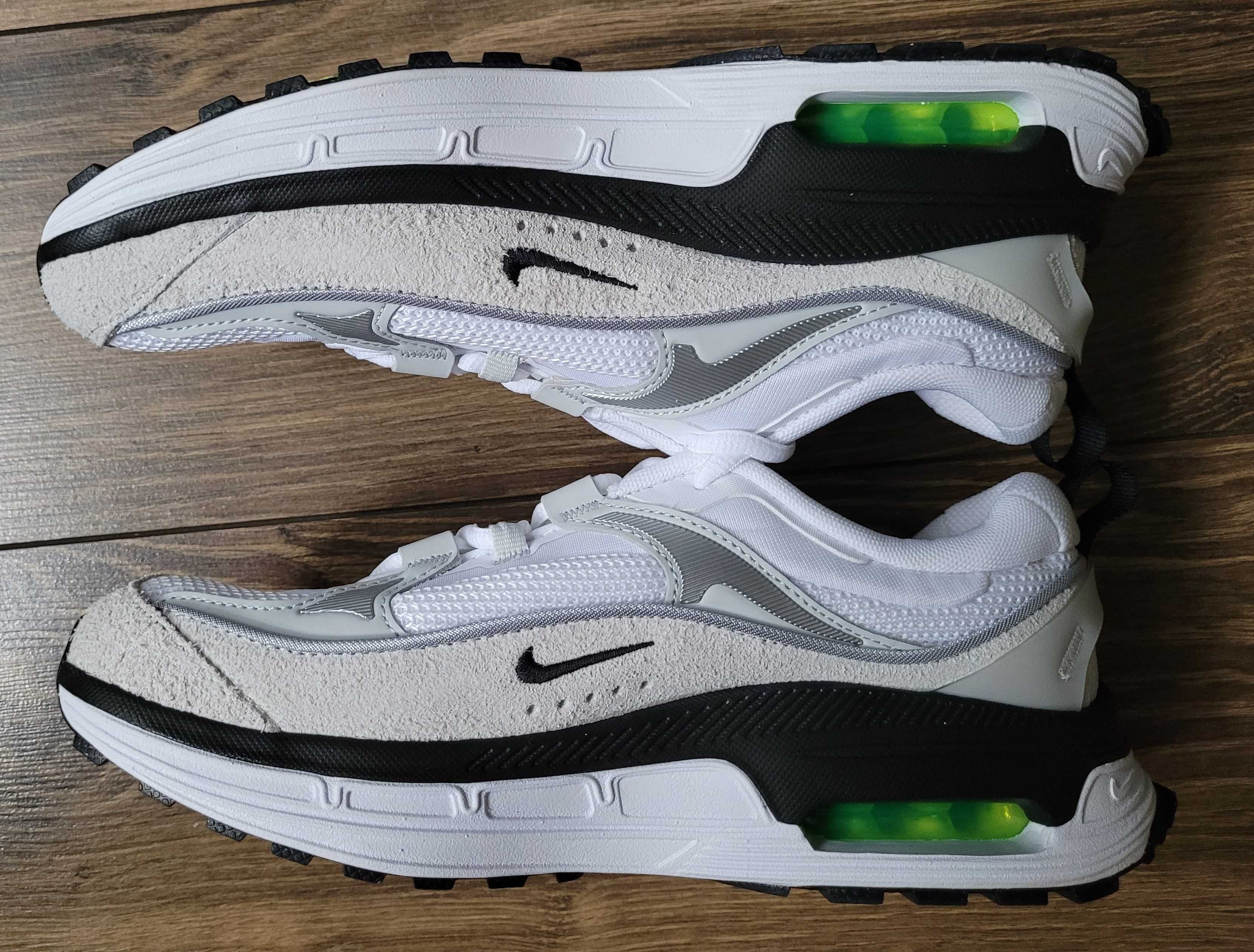 buty Nike Air Max Bliss białe EU 39 UK 5,5 czarne srebrne NOWE