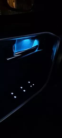 підсвітка дверних ручок салону Toyota RAV4 Corolla Cross Highlander