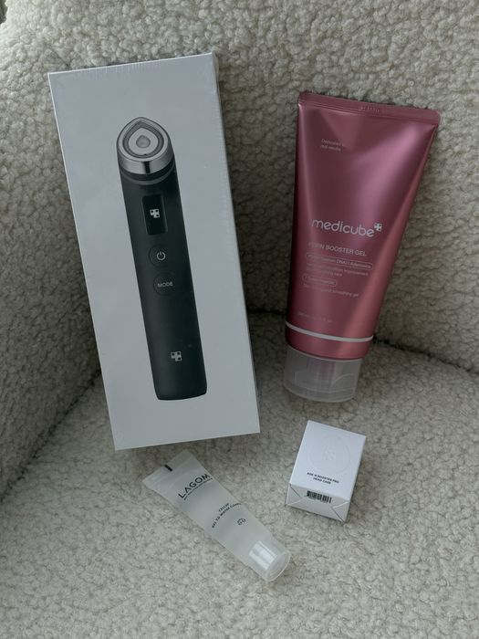 Ціна за набір! Оригінал! Medicube Age-R Booster Pro Black або Yellow