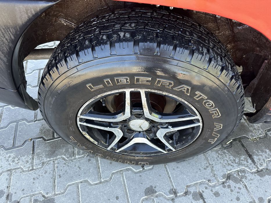 Мерседес Віто 2.3 турбо дизель