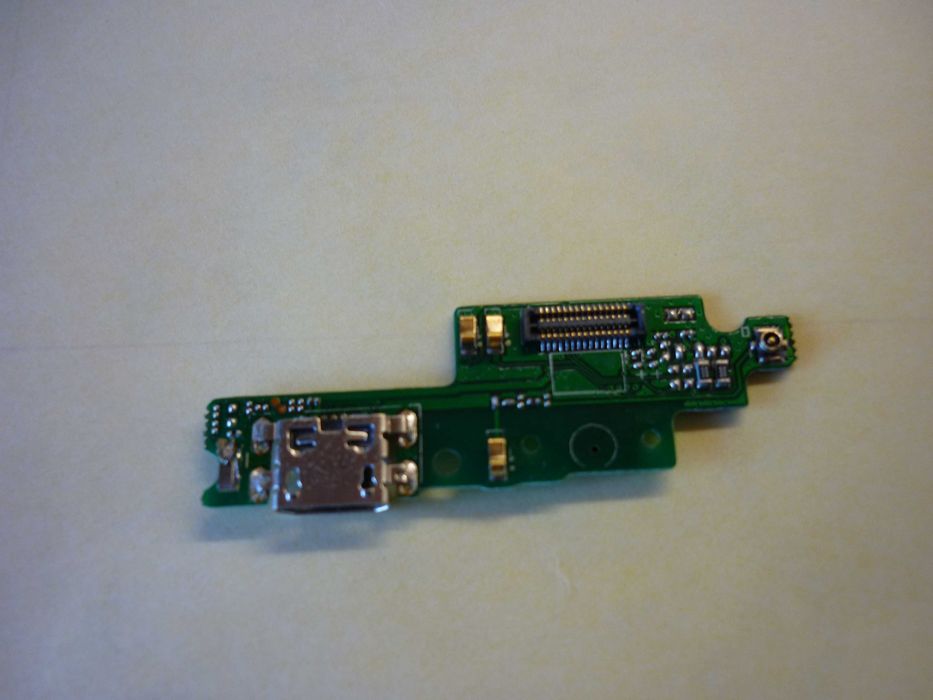 Плата  с микрофоном, с разъемом зарядки для Xiaomi Redmi 4X