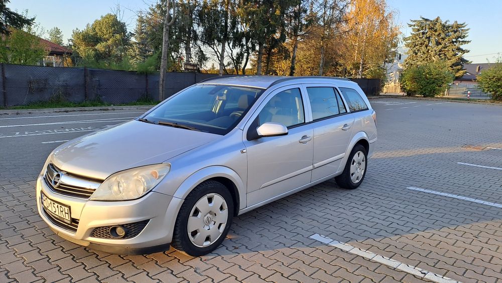 Opel Astra 1.7 125KM ekonomiczna godna polecenia