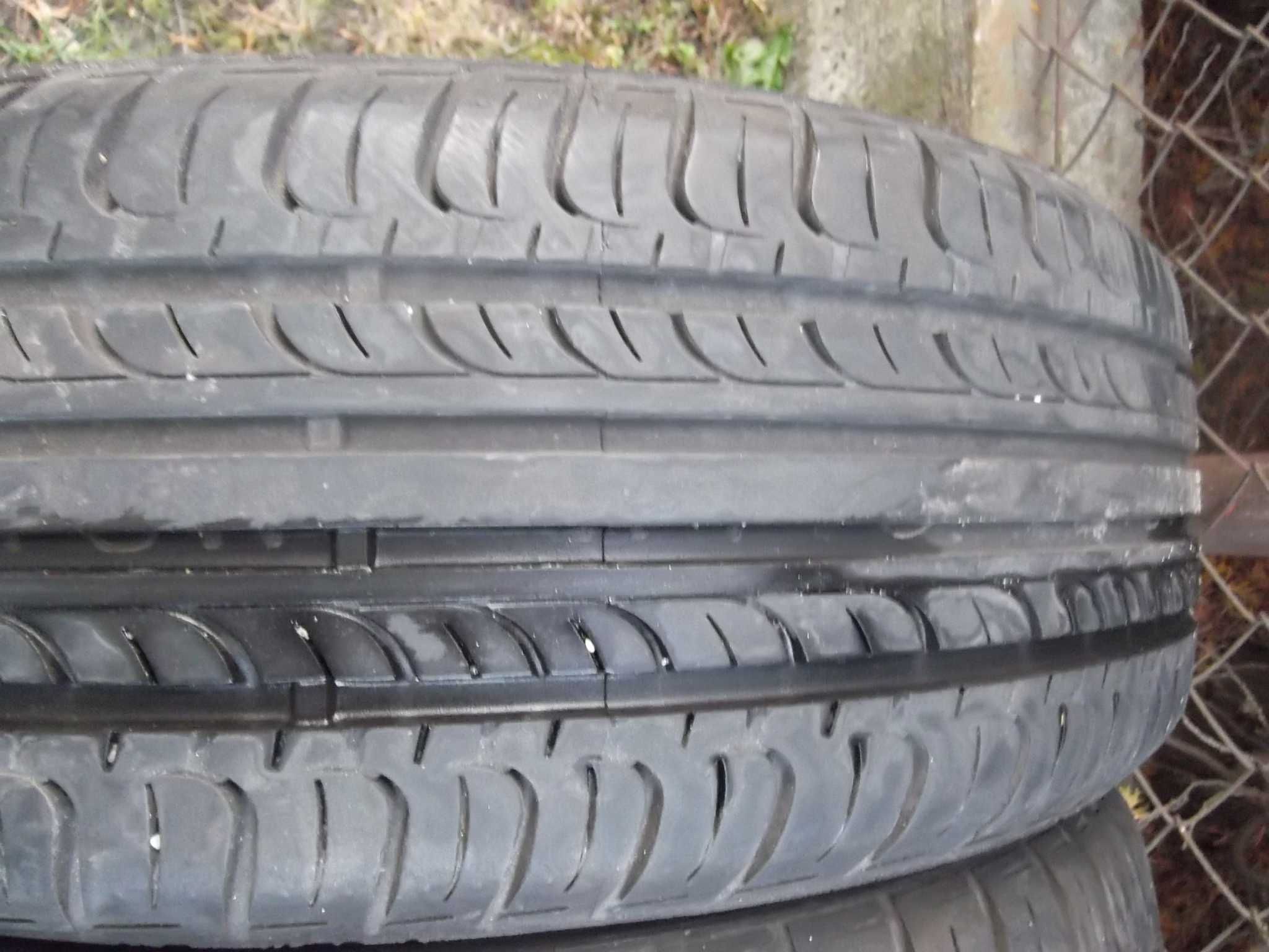 Opony HANKOOK 175/50R15 75H 4 szt.