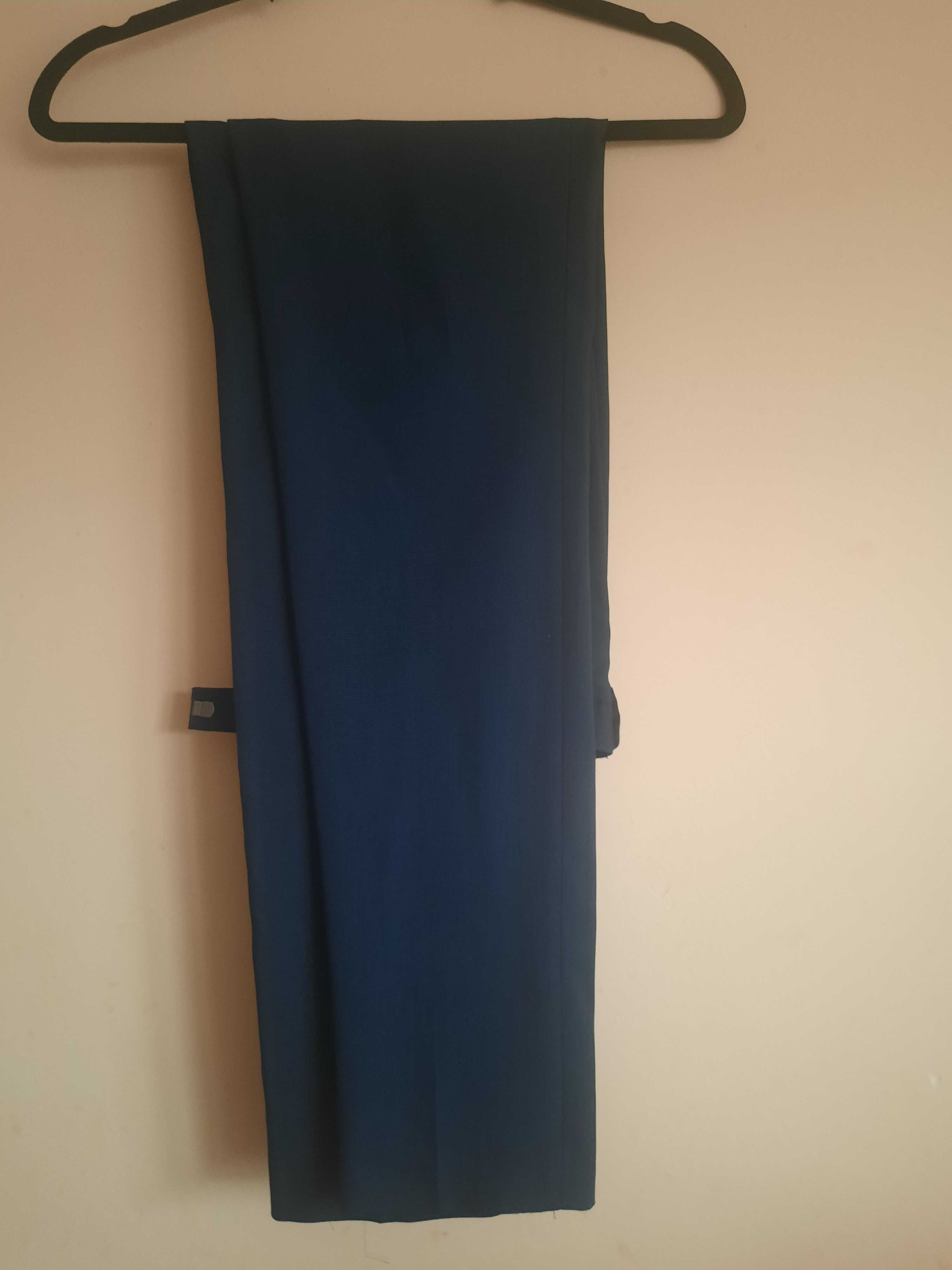 Granatowy garnitur - Zara
