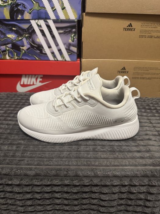 Жіночі кросівки Skechers BOBS 38,5(25см) оригінал