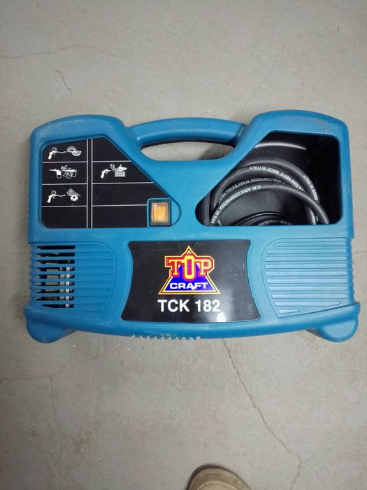 Kompresor powystawowy