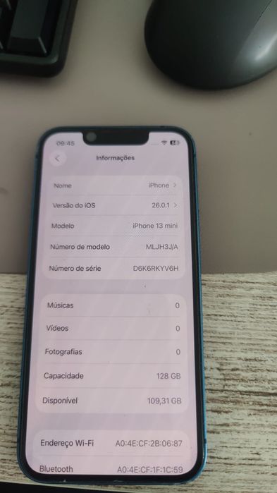 iPhone 13 mini
128 gb
Face id
True tone
Ecrã original 
Bateria 84 por