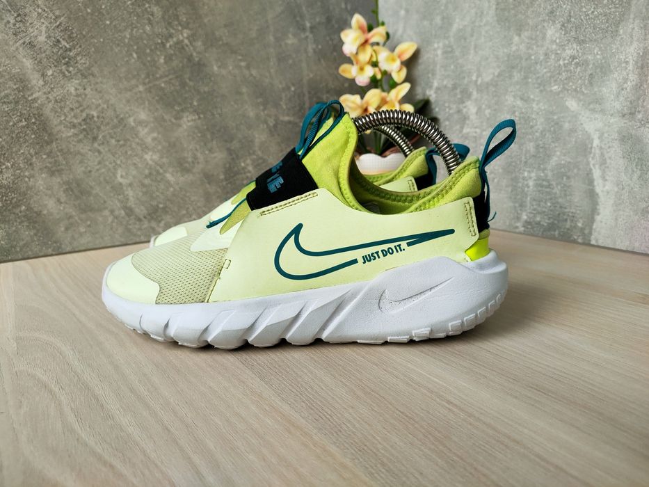 Кроссовки Nike Flex Runner 2
