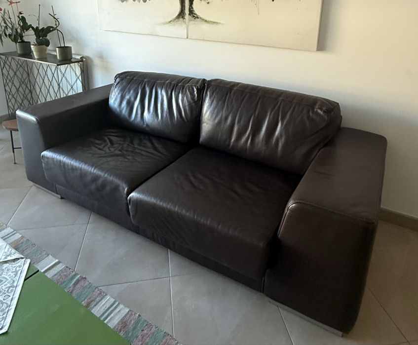 Sofa de pele 3 lugares