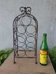 Metalowy stojak na wino. Vintage