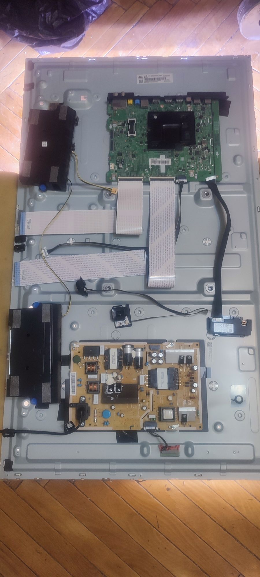 Телевизор Samsung UE40mu6100u на запчасти