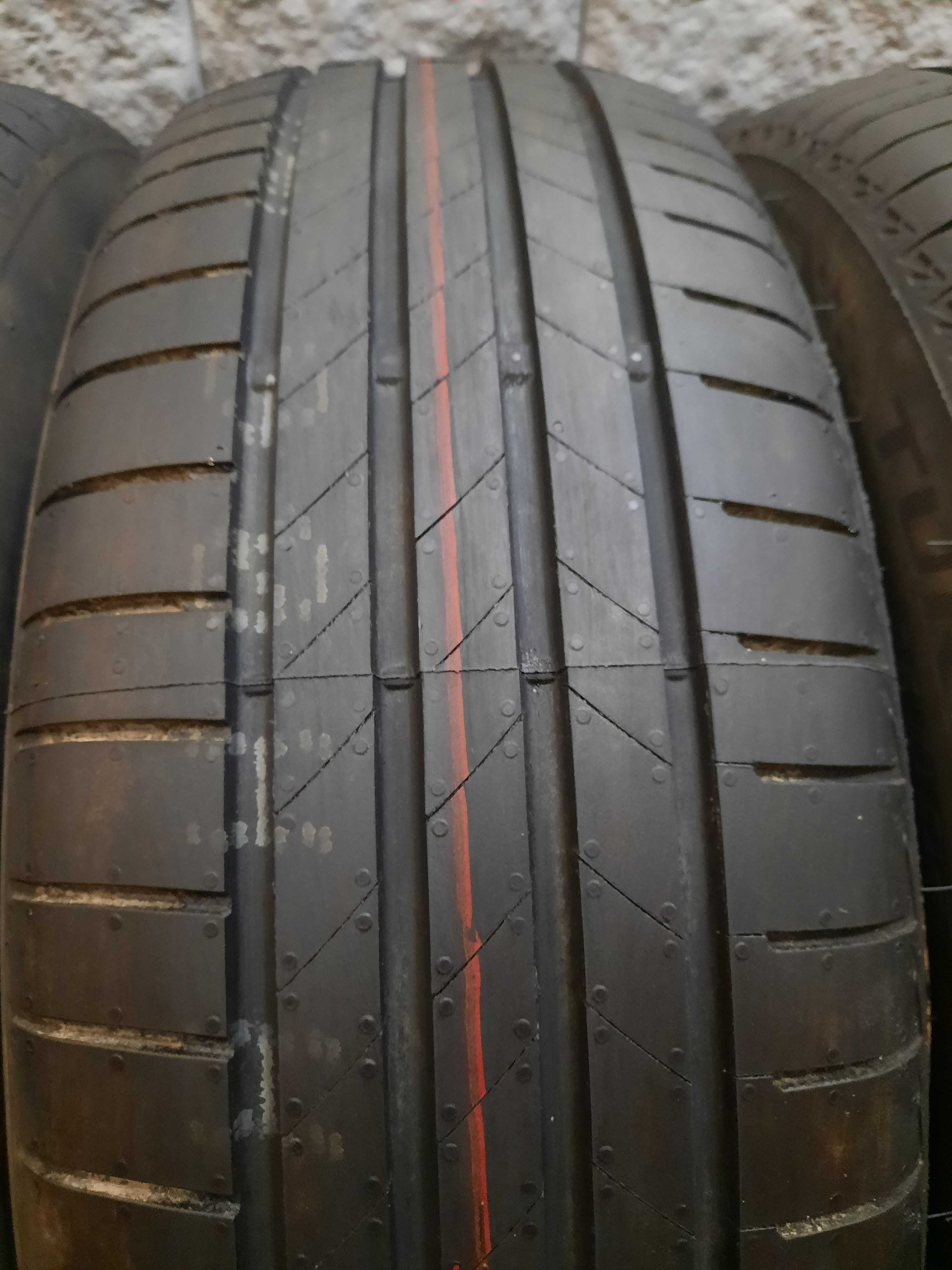 Opony letnie 215/65R16    Bridgestone dot 2022