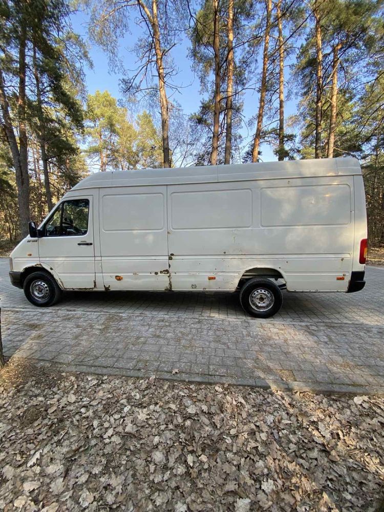 Продам авто Volkwagen LT 35 2004 року