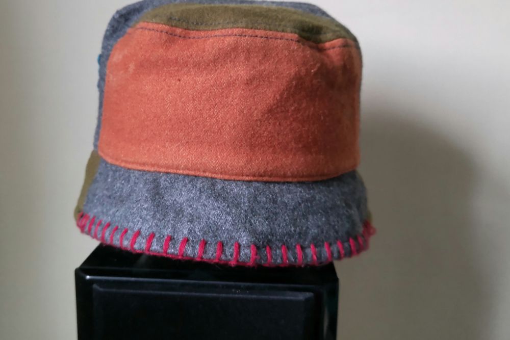 Панама kangol ,fcuk 58, 55