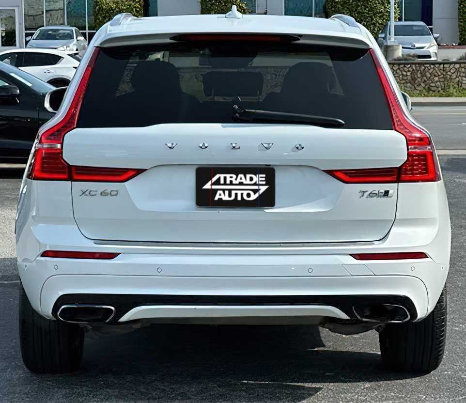 2019 Volvo XC60 White