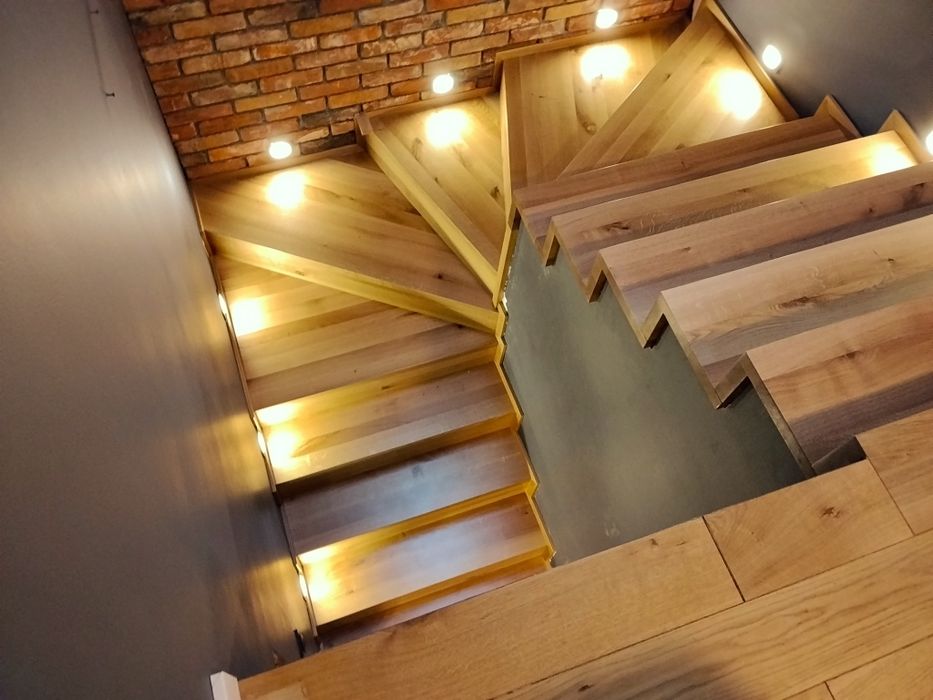 Stopnie schody  drewniane do samodzielnego montażu schody dywanowe