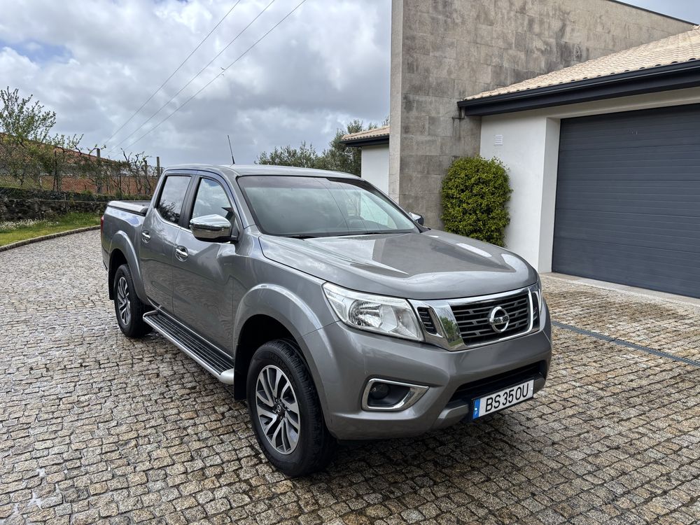 Nissan Navara 5 lugares