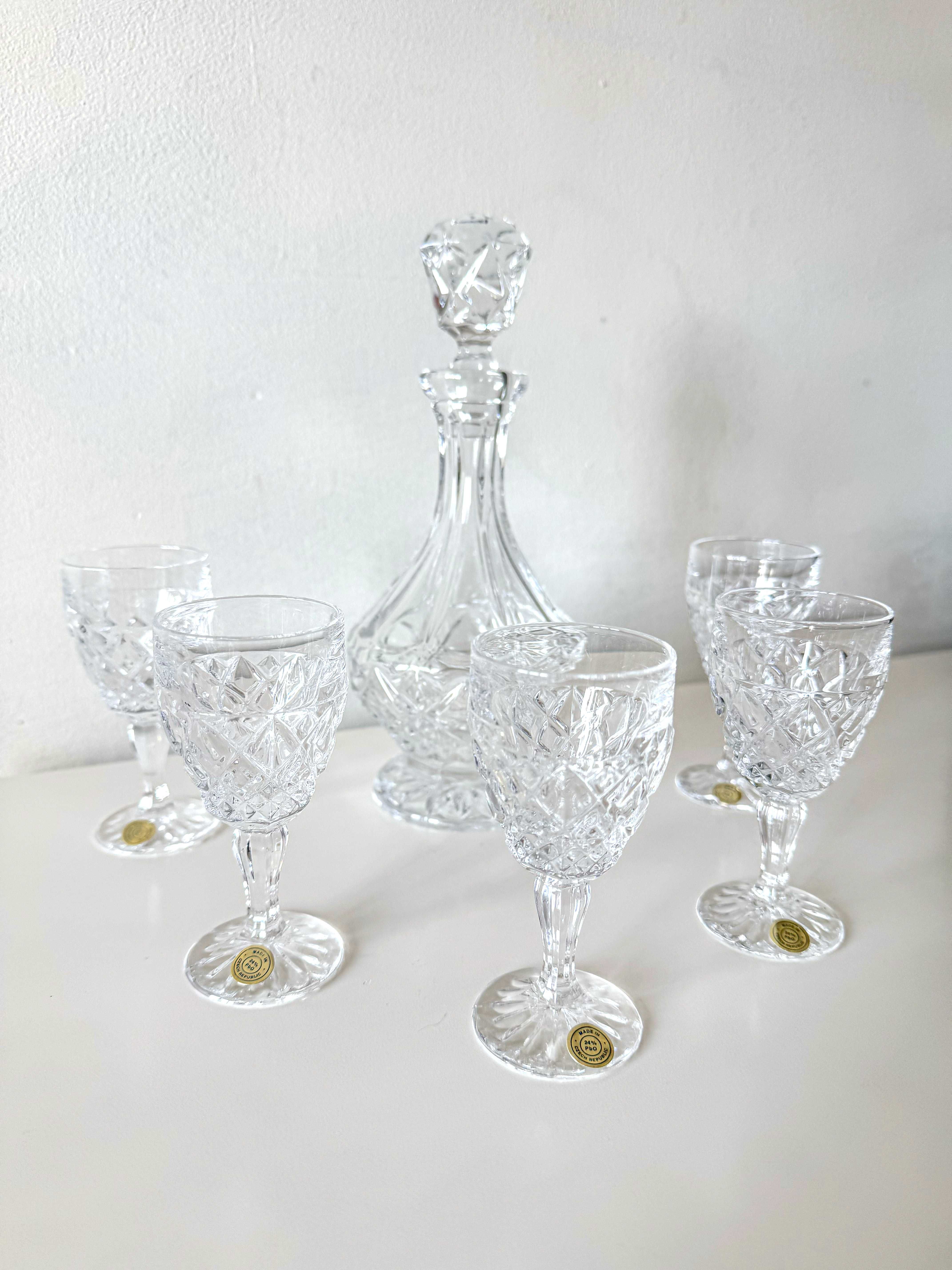 Elegancki zestaw kryształowy Bohemia Czechy - Karafka + 5 Kieliszków