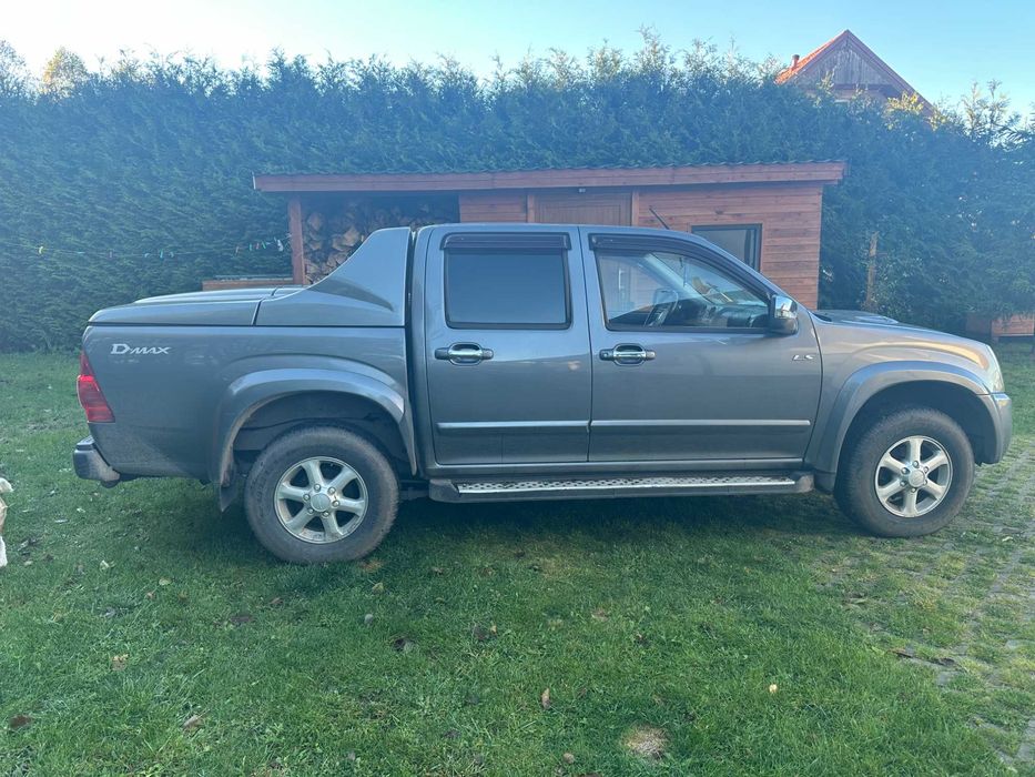 ISUZU D- MAX  3.0 TD intercooler . 4x4 - 2009r