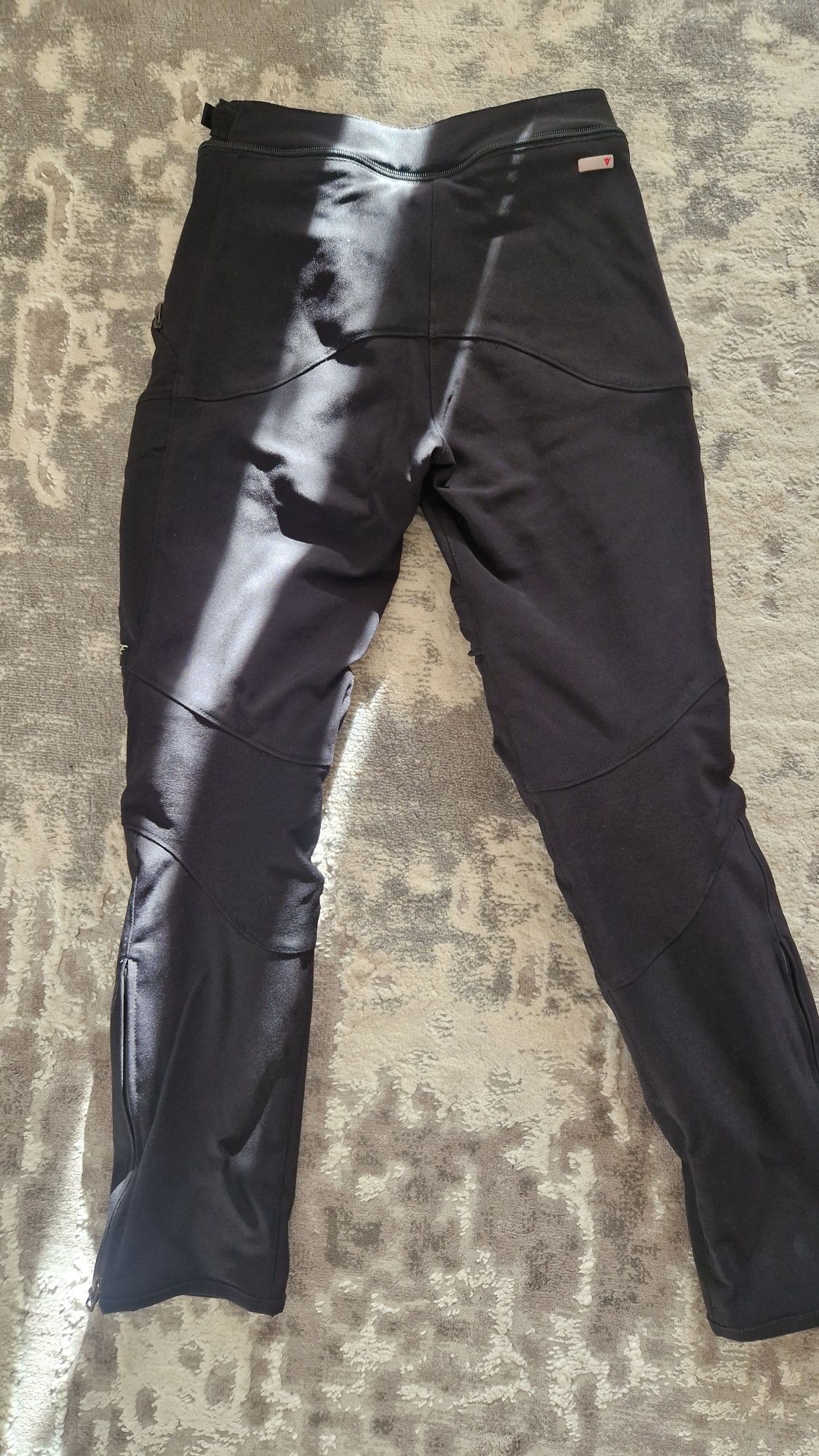 Продам мотоштаны Dainese женские 42 р.