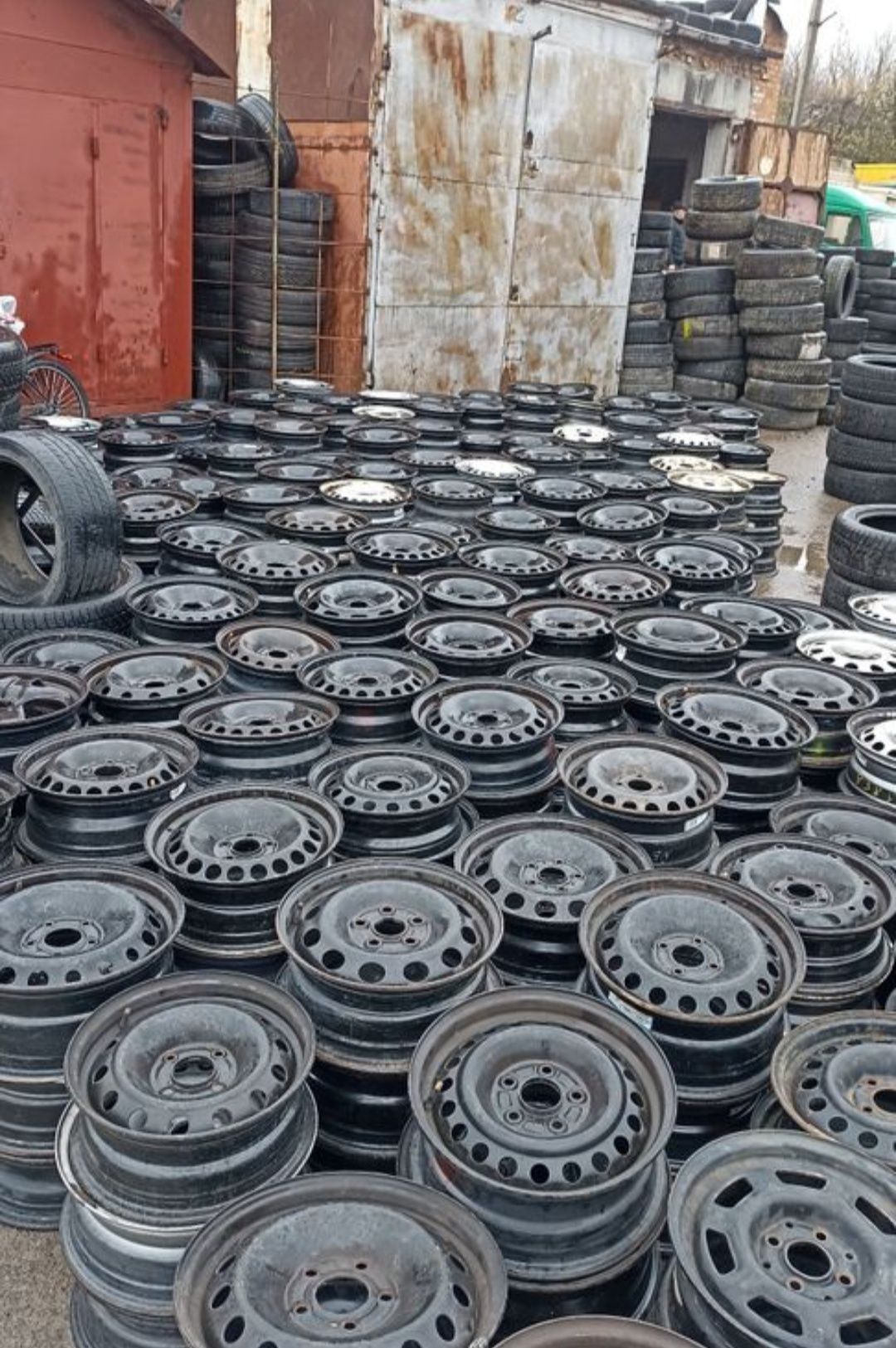 Диски металеві Volkswagen, Toyota, Renault R14-17