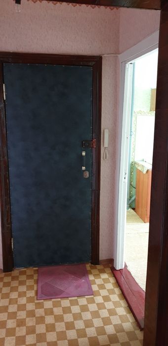 Срочно 3х комнатную КВАРТИРУ.