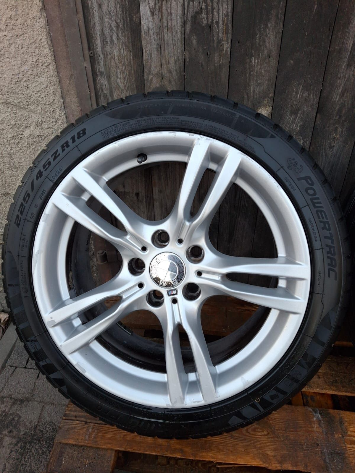 BMW seria 5 F10 11 koła aluminiowe z oponami
