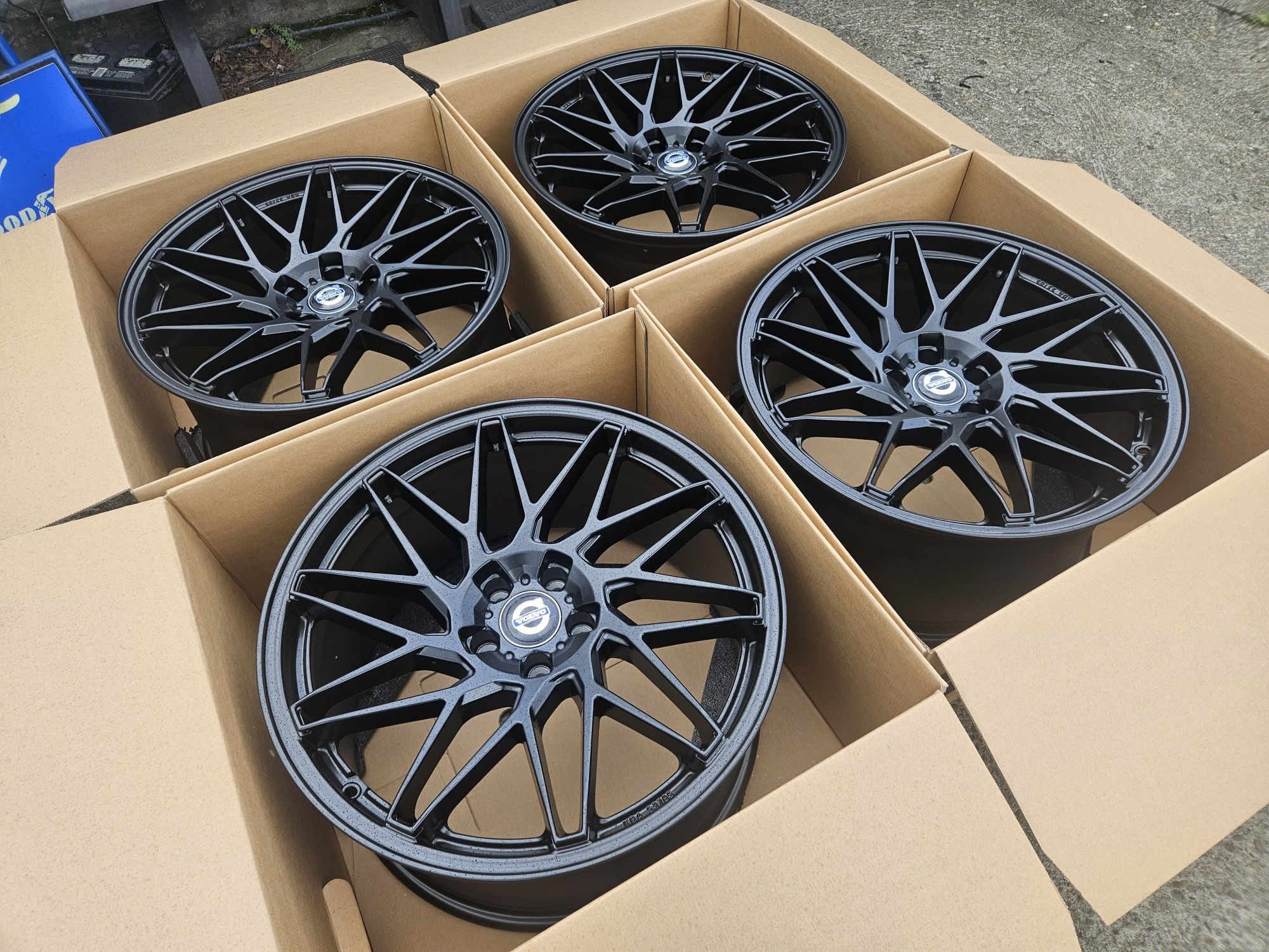 Felgi aluminiowe 5x108 8.5j 19" et 45 volvo xc60